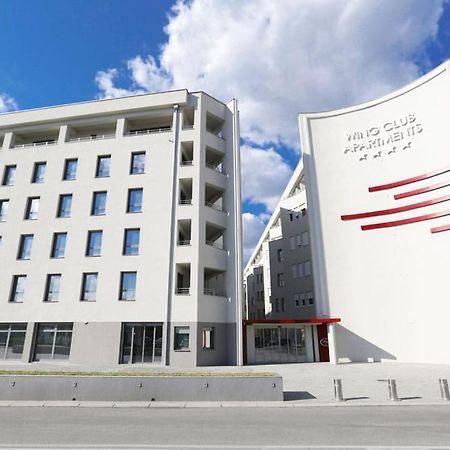Dobi Apartmani Wing Jagodina Exteriör bild