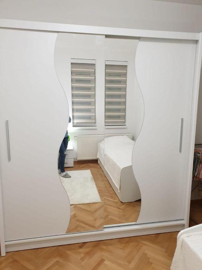 Dobi Apartmani Wing Jagodina Exteriör bild