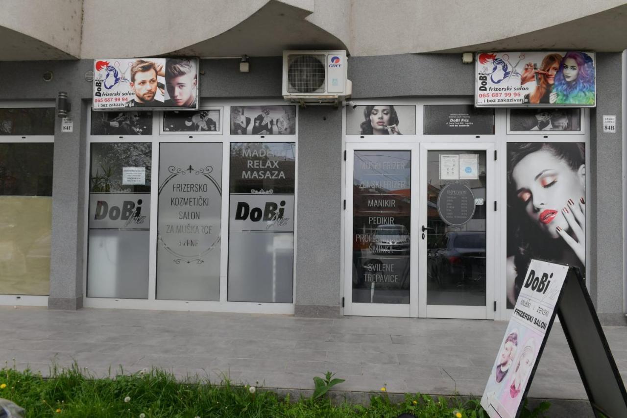 Dobi Apartmani Wing Jagodina Exteriör bild