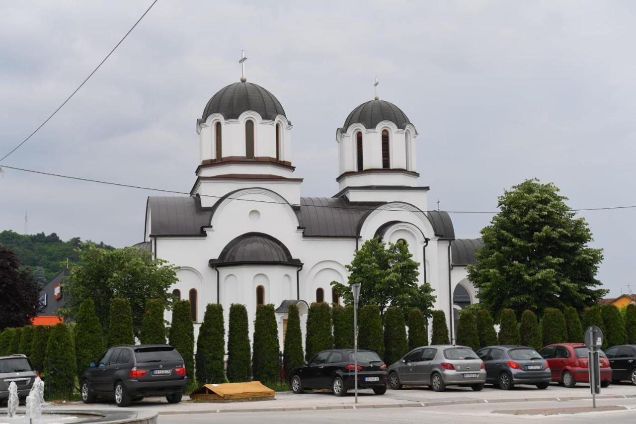 Dobi Apartmani Wing Jagodina Exteriör bild
